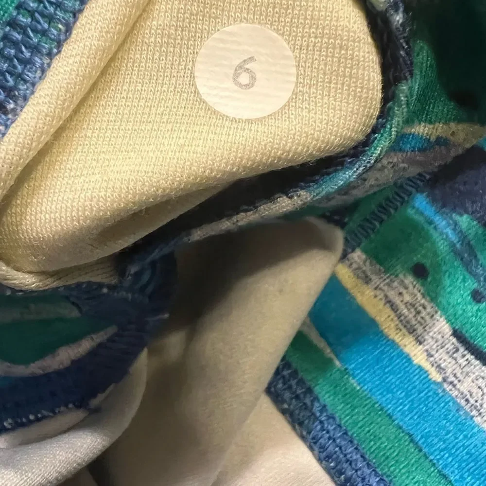 Lululemon Multi  Color Leggings Size 6